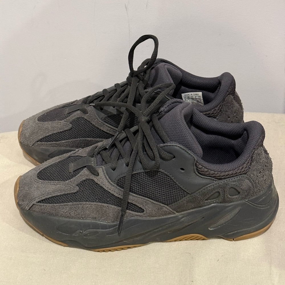 Men's Gray Adidas Yeezy Sneakers